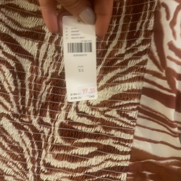 Anthropologie balloon sleeve top - Picture 3 of 3